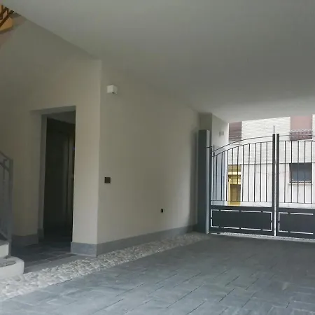 A Casa Della Tata, Como Centro דירה *